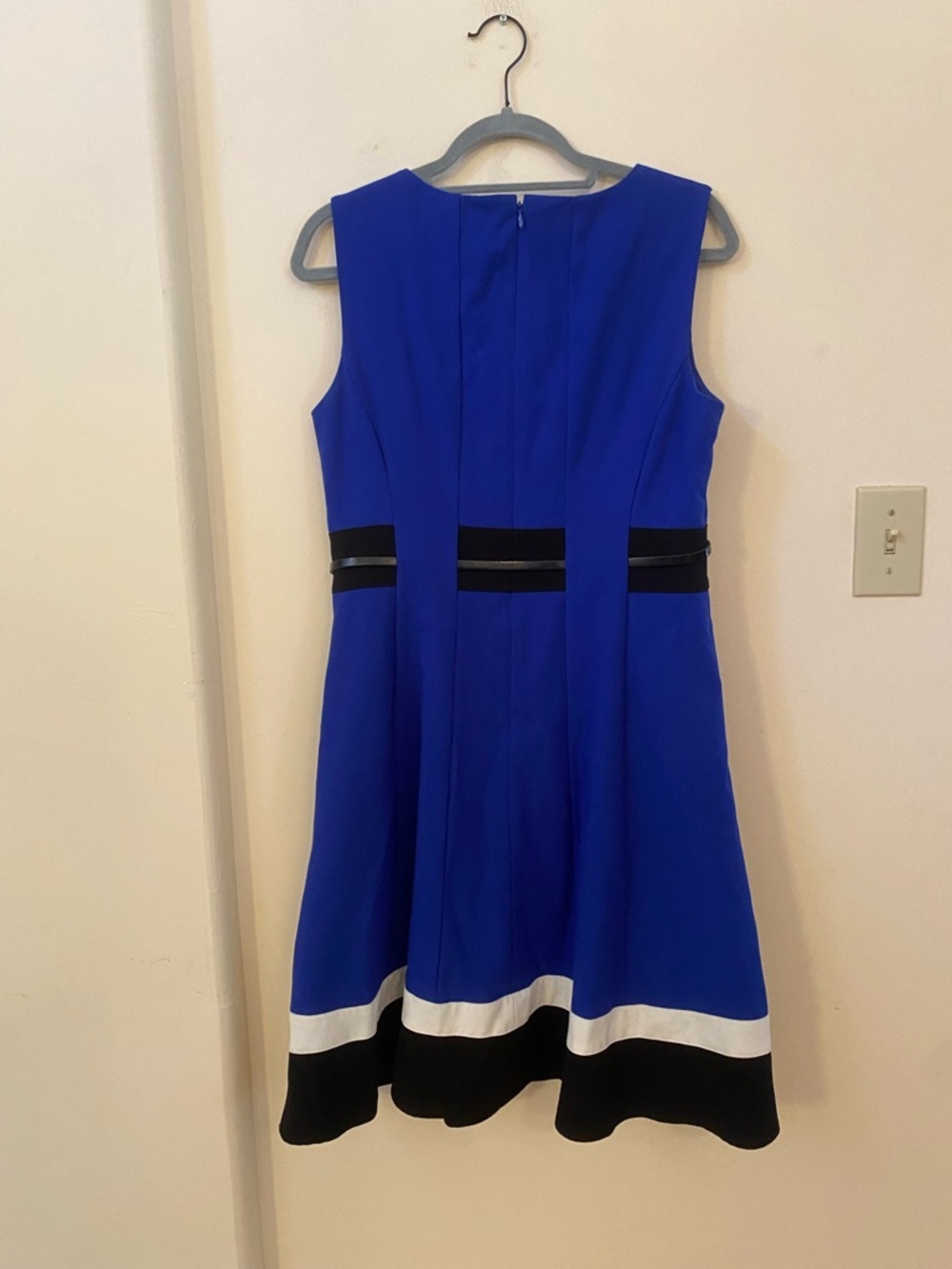 Calvin Klein Blue Black White Colorblock Fit & Flare Dress Size 10 - Picture 4 of 5
